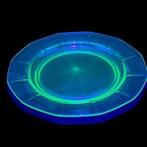 Vintage Uranium Depression Glass Green Collectible Decorative Plate